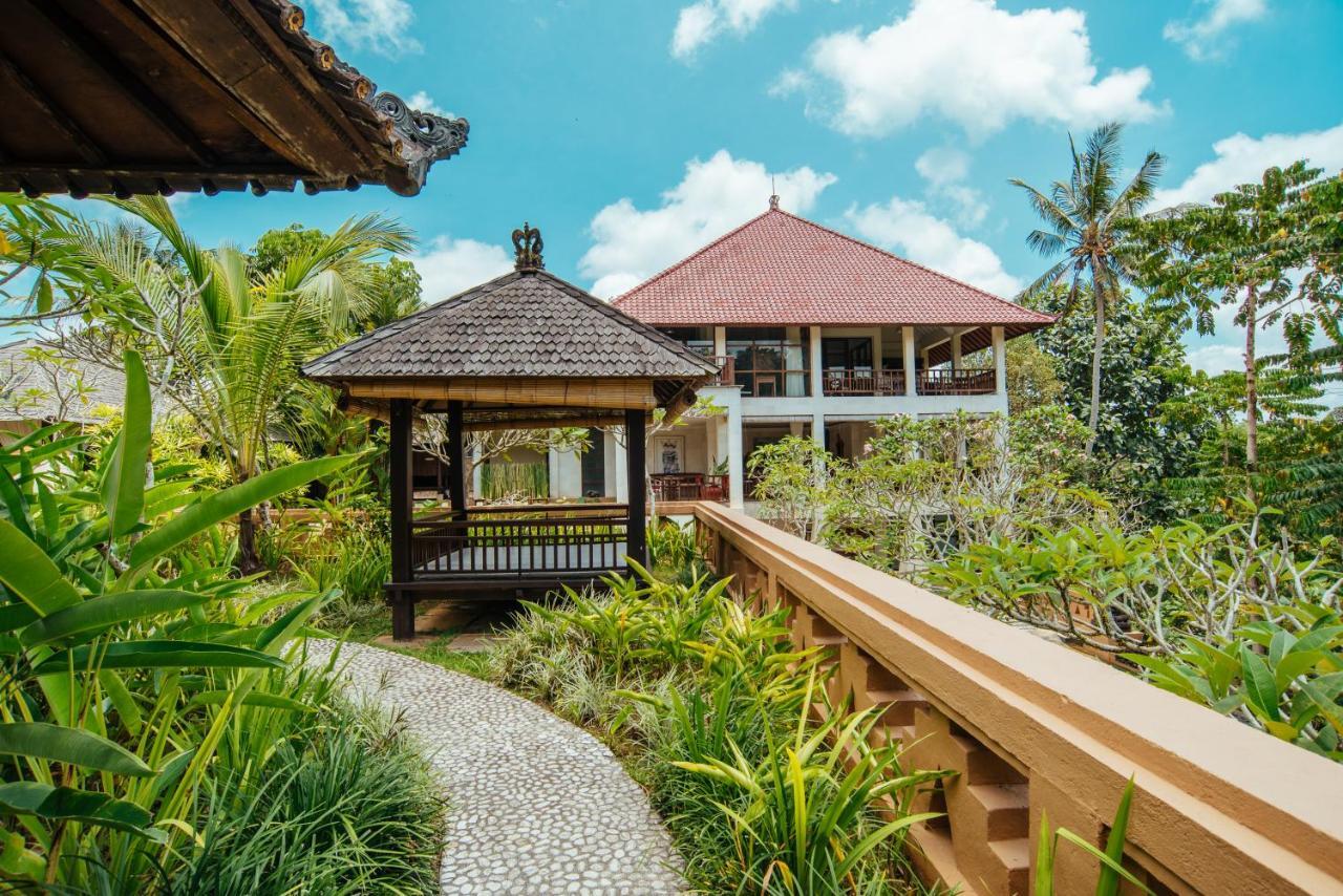 Sunset Hill Bed & Breakfast Ubud  Exterior photo